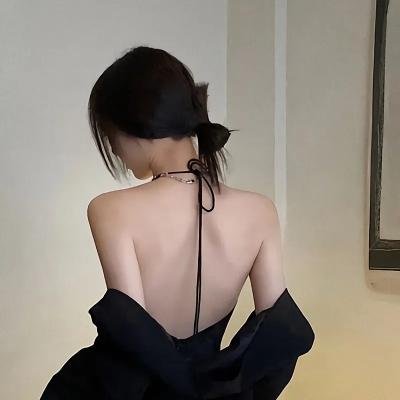 在切瑟尔海滩上